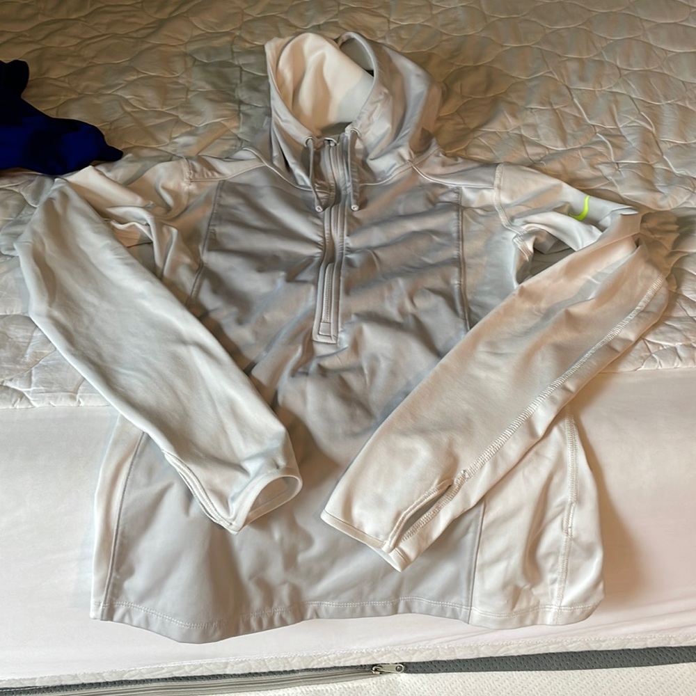 Nike Dri-Fit Running Sweatshirt NWOT